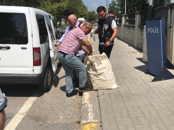 Sakarya'da bir genç babasını öldürdü