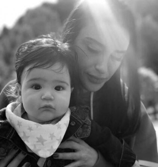 Küçük Hamza babası Arda Turan'la görüntülü konuştu