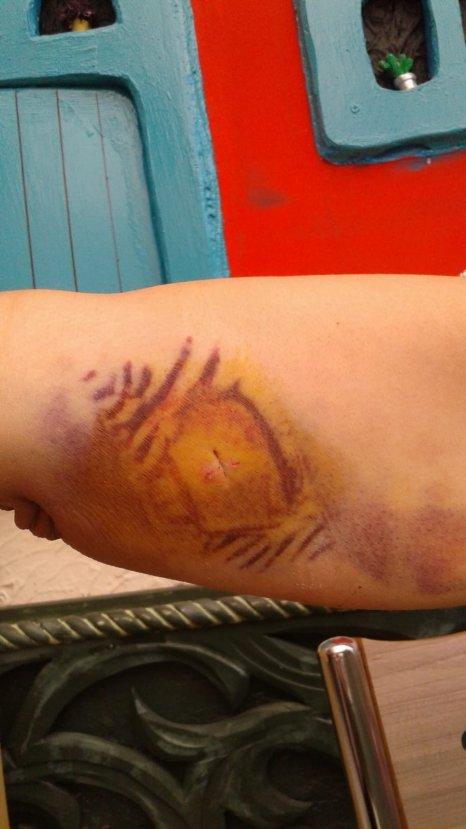 Eşini 15 yerinden bıçaklayan cani hakkında tutuklama kararı