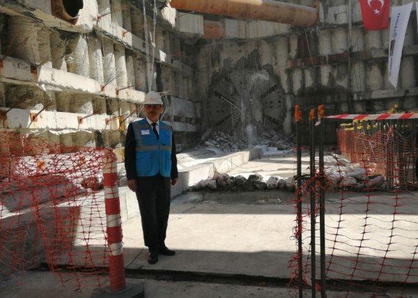 Yeni havalimanı metro istasyonunda ışık göründü