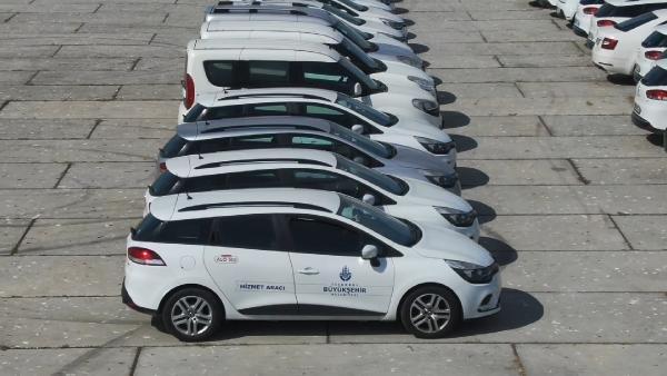 İBB bünyesindeki makam araçları Yenikapı'da