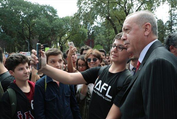 Erdoğan, CHP'nin kalesi Kadıköy'de