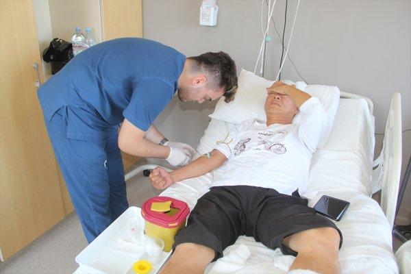 Singapurlu gezgin 7 metreden düştü