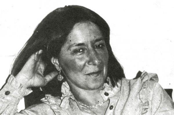 Gitmeyi şiirleştiren kadın: Tezer Özlü