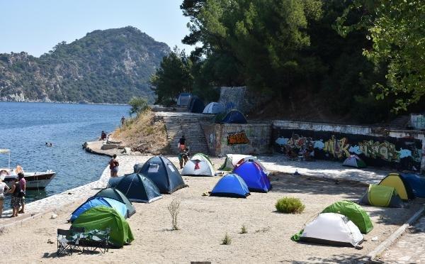 Bu yaz tatilcilerin yeni trendi 'çadır turizmi' oldu