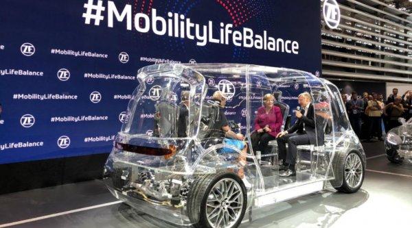 Angela Merkel, Frankfurt Otomobil Fuarı’nı açtı