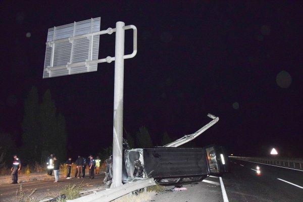 Bilecik'te trafik kazası: 1 ölü, 7 yaralı