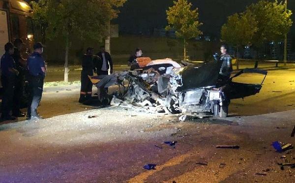 Driftçiler, polisten kaçarken canlarından oldular