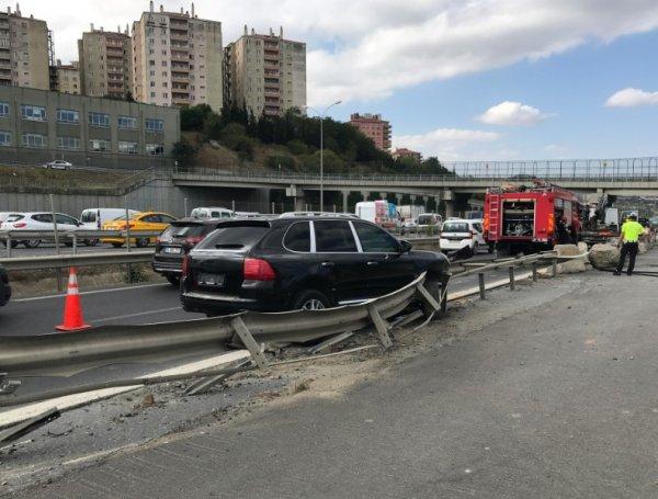 Lüks cip bariyerlere ok gibi saplandı