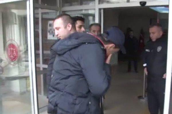 Babasını öldüren gence meşru müdafaadan beraat