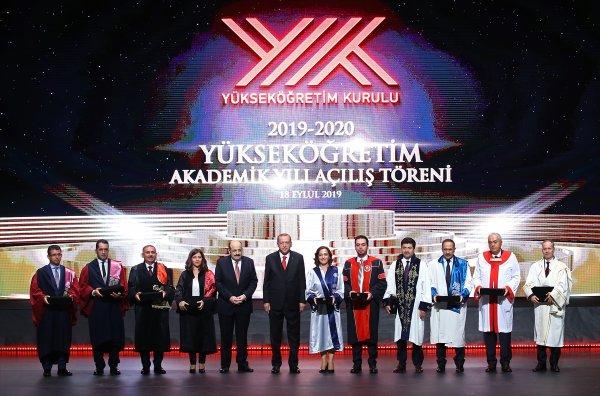 Cumhurbaşkanı Erdoğan: Vakıflar paraya bakıyor