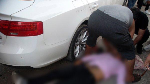 Bisikletli çocuğa çarpmamak için direksiyonu kırdı, öldü