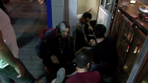 Metrobüste yer kapma kavgasında kan döküldü