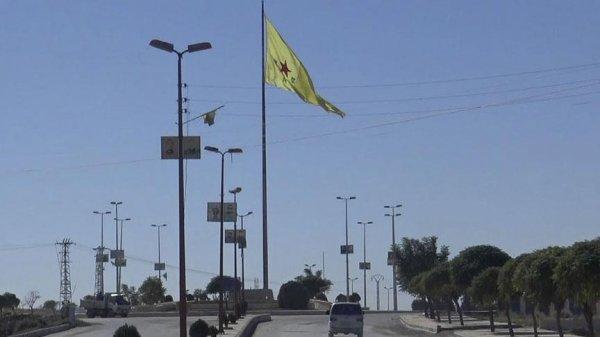 YPG, Türkiye korkusuyla bayrak değiştirdi