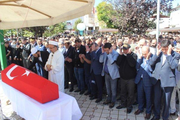 Askerde beyin kanaması geçiren şehit için tören düzenlendi