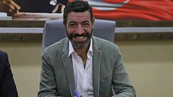 Hakan Altun dedesi adına okul açtı