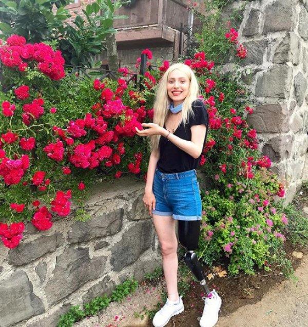 Neslican Tay kimdir? Demir Kadın Neslican Tay biyografisi