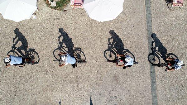 Martı polis timleri, günde 30 kilometre pedal çeviriyor
