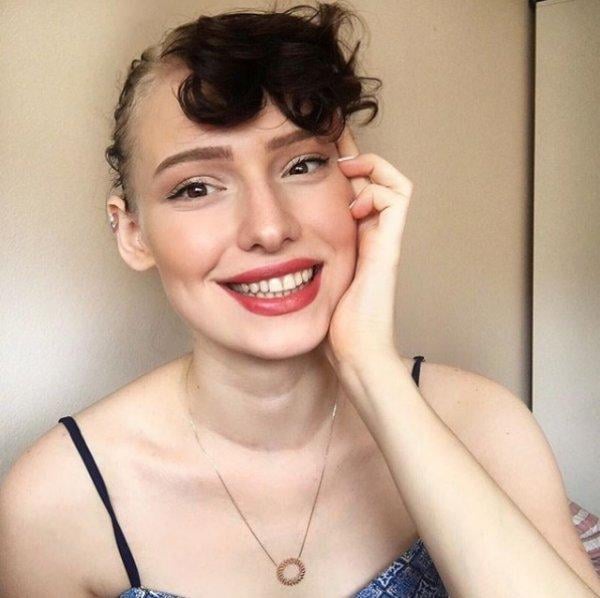 Neslican Tay kimdir? Demir Kadın Neslican Tay biyografisi