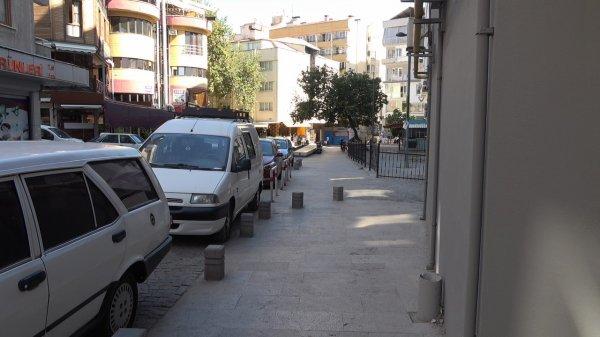 Denizli'de dayak yiyen kadına kimse yardım etmedi