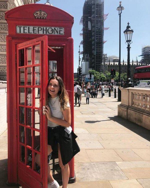 Ece Hakim, arkadaşlarına Harvard'da sucuklu yumurta yaptı