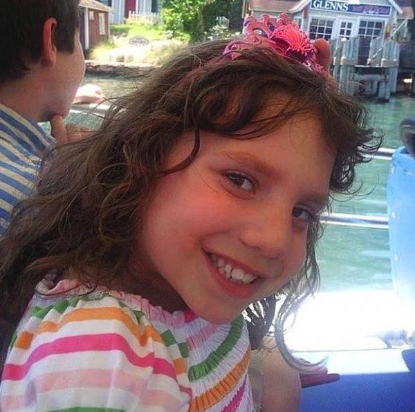 Kanada'da cüce bir kadının sosyopat olduğu söyleniyor