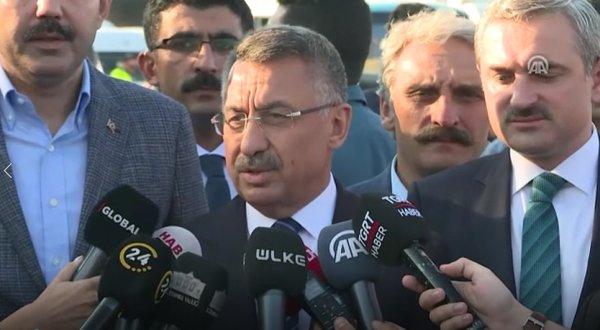 İstanbul'daki deprem sonrasında siyaset ikiye ayrıldı