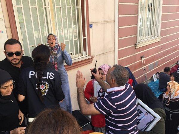 HDP'liler, eylem yapan anneleri tehdit edince olay çıktı