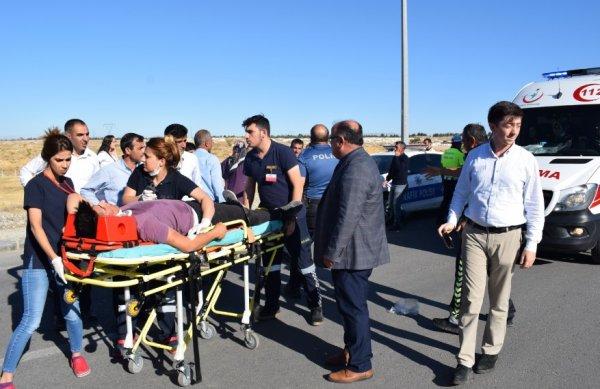 Malatya'da halk otobüsü devrildi: 26 yaralı