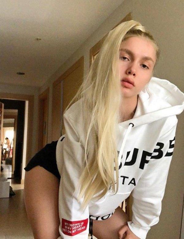 Aleyna Tilki dolgu yaptırdı