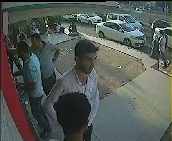 Mersin'de polisten dolandırıcılara suçüstü