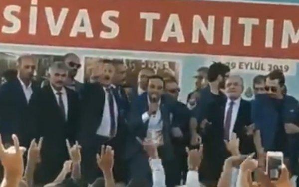 Temel Karamollaoğlu'na Sivaslılardan protesto