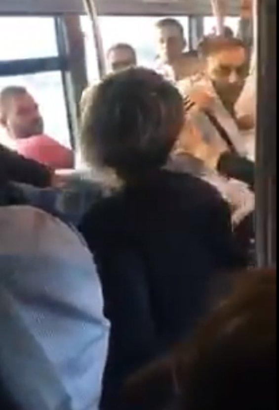 Çantanız rahatsız ediyor dedi saldırıya uğradı