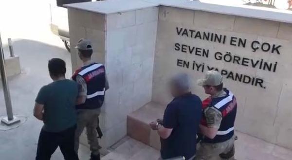Teröristleri tedavi eden iki kişi yakalandı