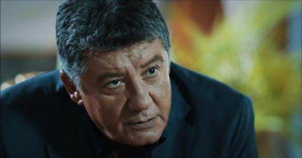 Tarık Ünlüoğlu hayata veda etti. Tarık Ünlüoğlu kimdir?