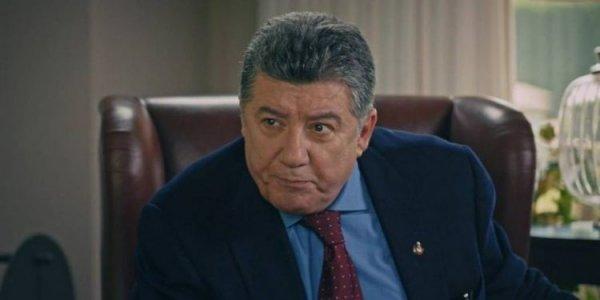 Tarık Ünlüoğlu hayatını kaybetti