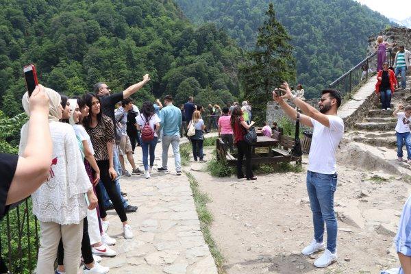 Ayder Yaylası'na 8 ayda rekor ziyaretçi