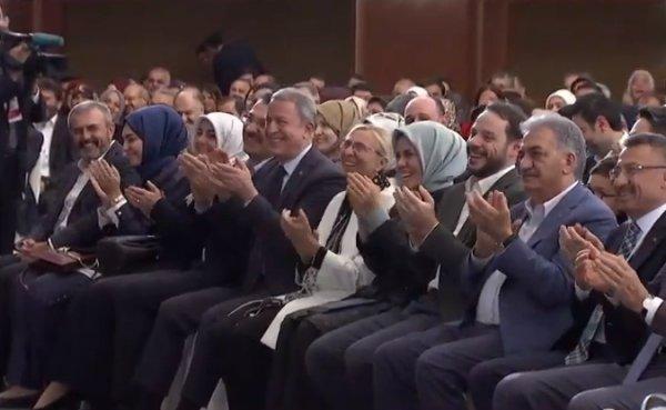 Erdoğan'ın dili sürçtü, Hulusi Akar düzeltti