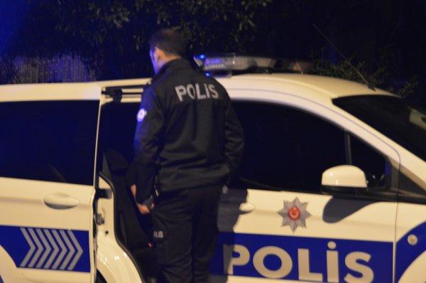 Bakıköy'de tartışan çift evi yaktı