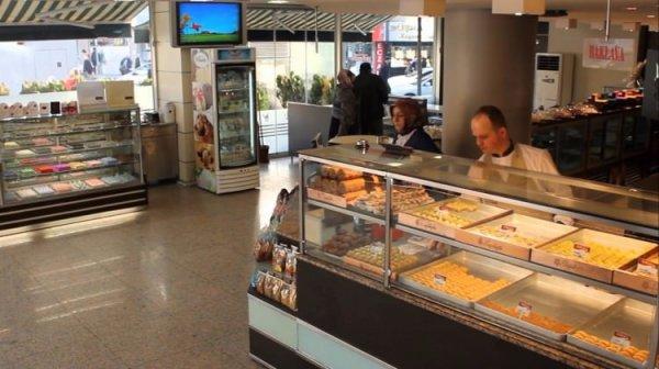 FETÖ'den yargılanan Seyidoğlu baklavacıları beraat etti