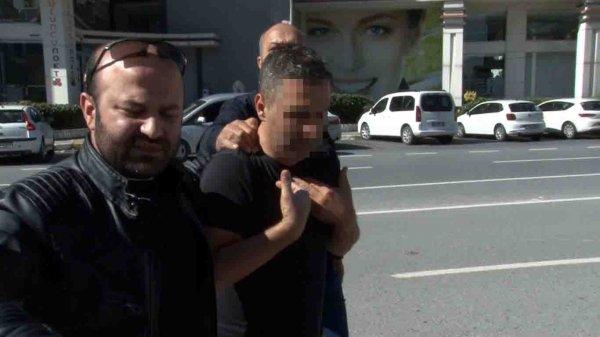 Boşanma sürecinde olan adam kendini yakmak istedi