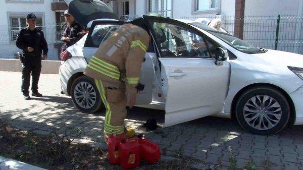 Boşanma sürecinde olan adam kendini yakmak istedi