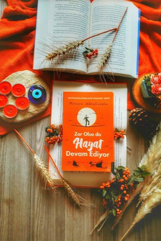 Azerbaycan’ın Bestseller yazarı Rövşen Abdullaoğlu’nun kitabı Türkiye’de