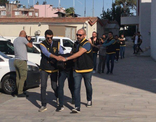 Adana'da 4 ayda 8 eve giren hırsızlar yakalandı