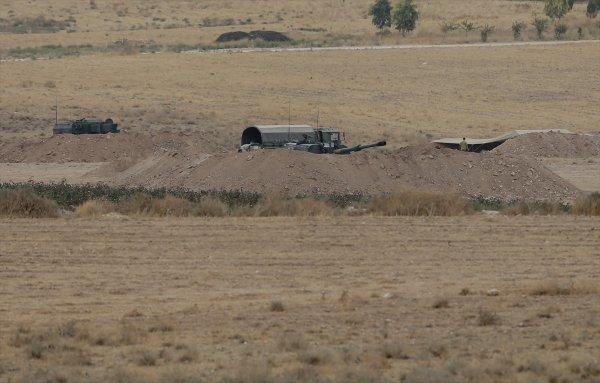 Sınırda namlular YPG'ye bakıyor