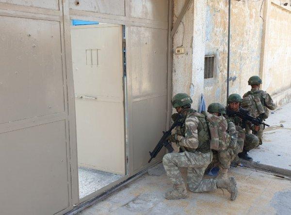 YPG'lilerin DEAŞ'lıları serbest bıraktığı hapishane