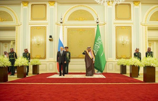 Putin, Suudi Arabistan'da