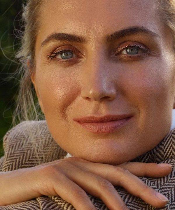 Dilek İmamoğlu, kadın dergisine kapak oldu