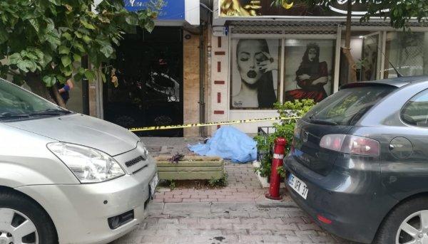İzmir'de eski sevgili pompalı ile dehşet saçtı: 2 ölü