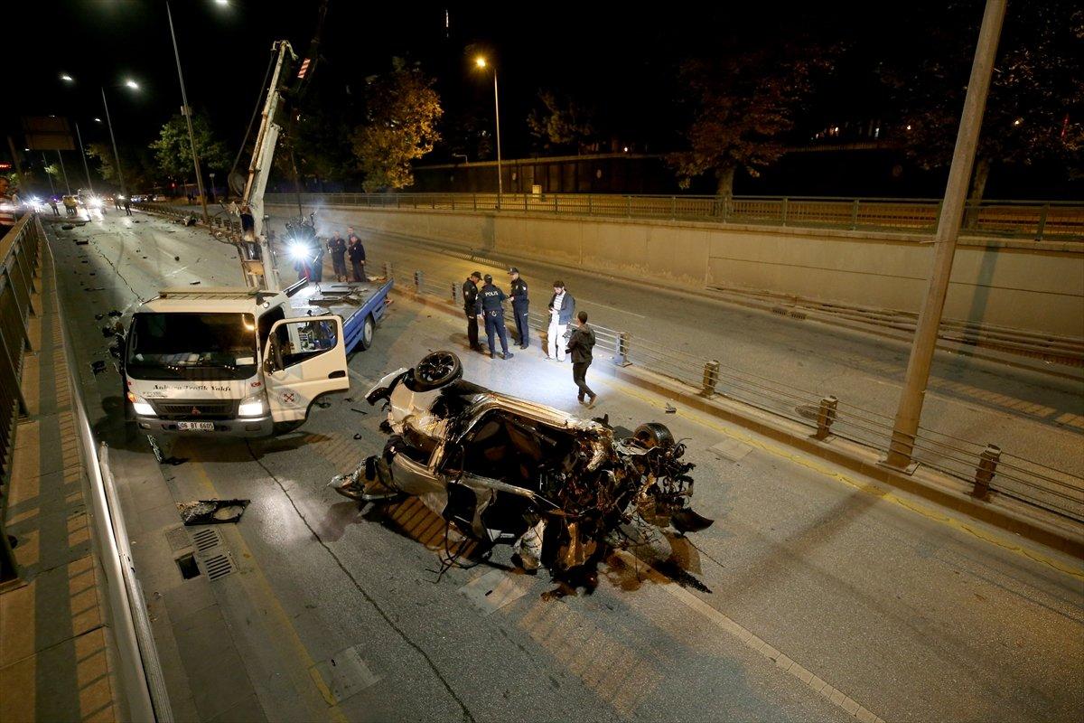 Ankara'da trafik kazasında 2 kişi ağır yaralandı